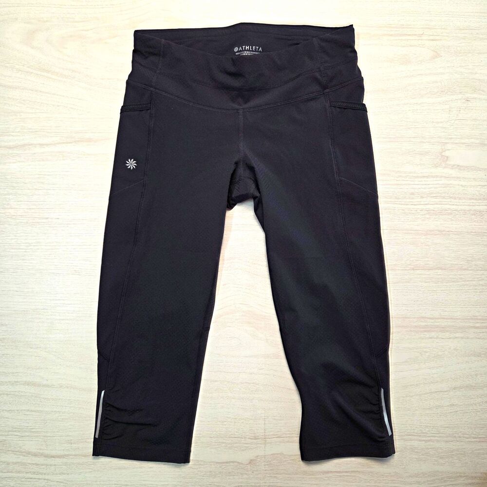 Athleta Womens Be Free Knicker Capri Leggings Black Stretch XS Yoga Activewear